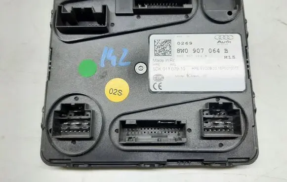 Audi A4 S4 B9 8W Comfort/convenience module 8W0907064B