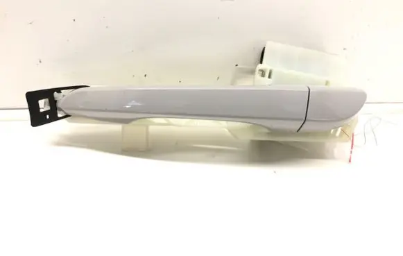 Rear door exterior handle