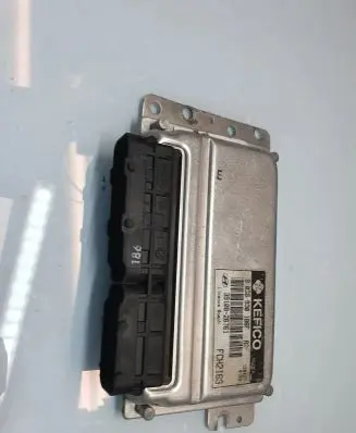 Hyundai Matrix Engine control unit/module 3910826761 903093186F FCH2I63