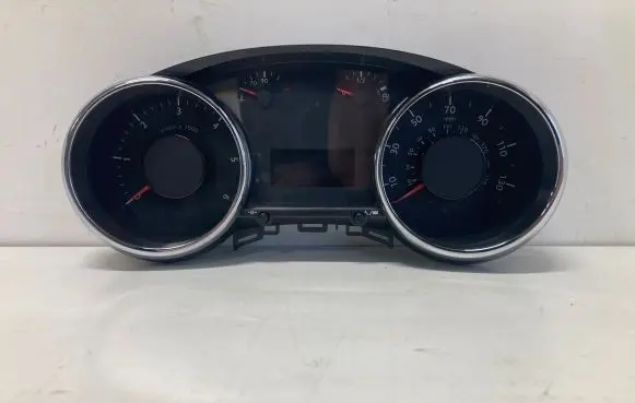 Peugeot 3008 I Speedometer (instrument cluster) 9666175180