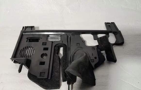 Audi A5 8T 8F Dashboard lower bottom trim panel 8W1863083E