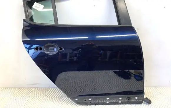 Renault Megane III Rear door 