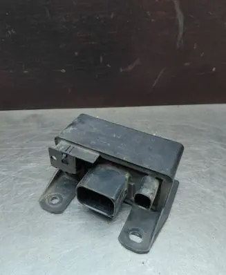 Glow plug pre-heat relay