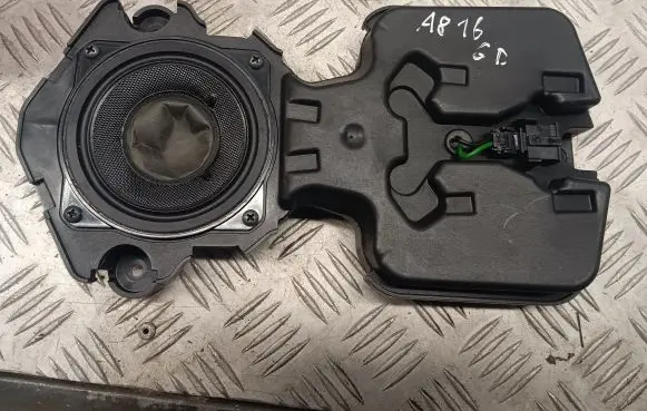 Audi A8 S8 D4 4H Subwoofer speaker 4H0035307