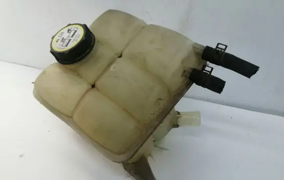 Mazda 3 I Coolant expansion tank/reservoir 3M5H8K218