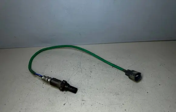 Subaru Outback Lambda probe sensor 22690AA452 02D19
