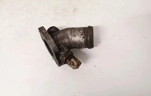 Volvo S70 V70 V70 XC Engine coolant pipe/hose 034121133C