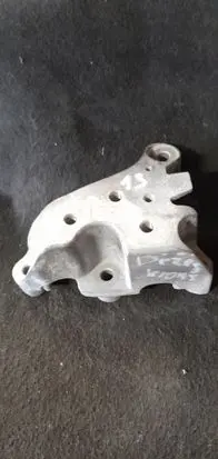 Jeep Cherokee Gearbox mounting bracket 68363284AA