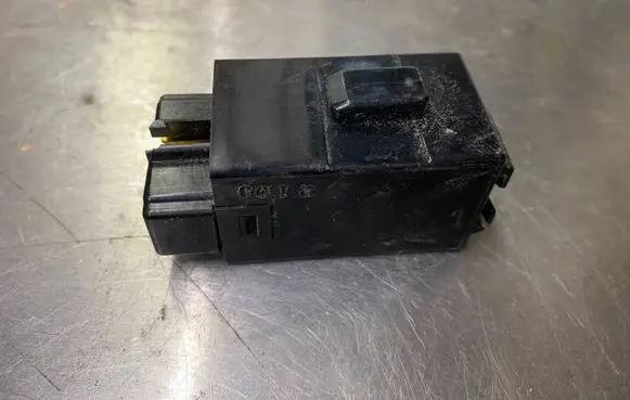 Mazda 626 Other relay GA5R67830