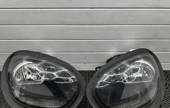 Mini Cooper Countryman F60 Headlights/headlamps set 7390148 030109920405 LE14A6353