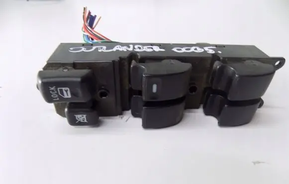 Mitsubishi Outlander Tailgate/trunk/boot open switch jiuxx63qaah3a