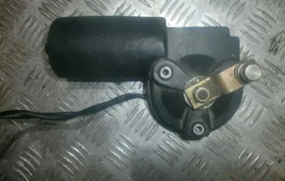 BMW 5 E34 Wiper motor 13849801
