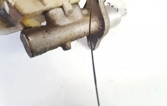 Mazda 3 I Master brake cylinder