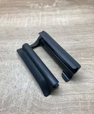 Mercedes-Benz E W211 Front driver seat rail trim 2119191220