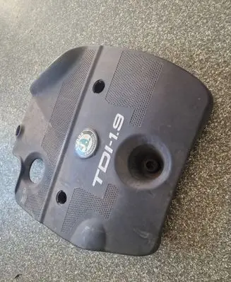 Skoda Octavia Mk1 (1U) Engine cover (trim)