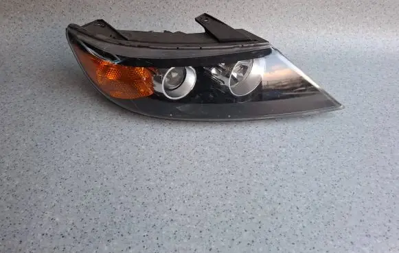 KIA Sorento Headlight/headlamp 0080285600H 09L5330136