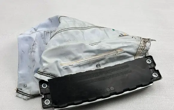 Mercedes-Benz S W222 Knee airbag 2228600302 A2228600302