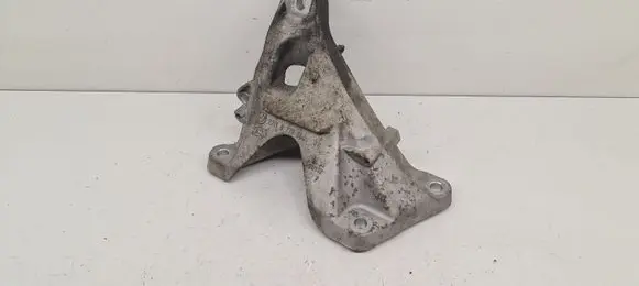 BMW Z4 E89 Engine mounting bracket 6779368