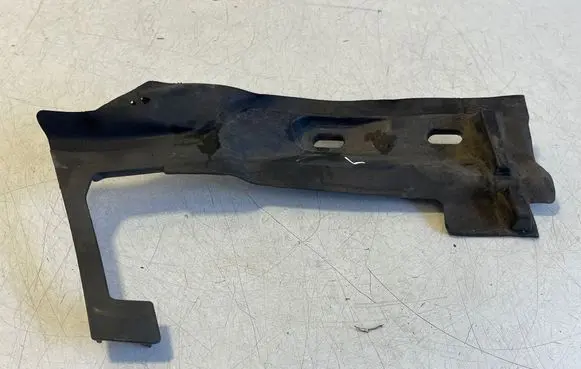 Mercedes-Benz Vito Viano W447 Wiper trim A4478842574