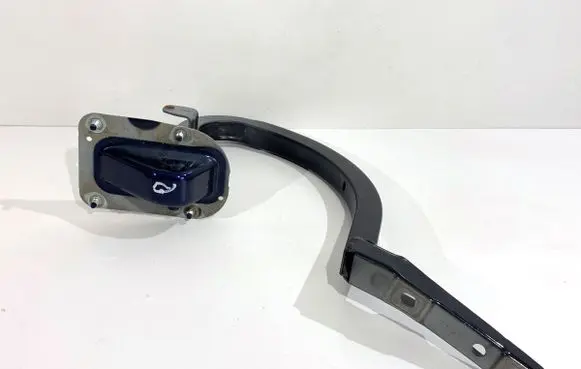 BMW 3 F30 F35 F31 Tailgate/trunk/boot hinge 7420782