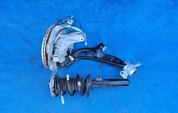 BMW 1 F40 Front wheel hub spindle knuckle 31216876853 31126879843