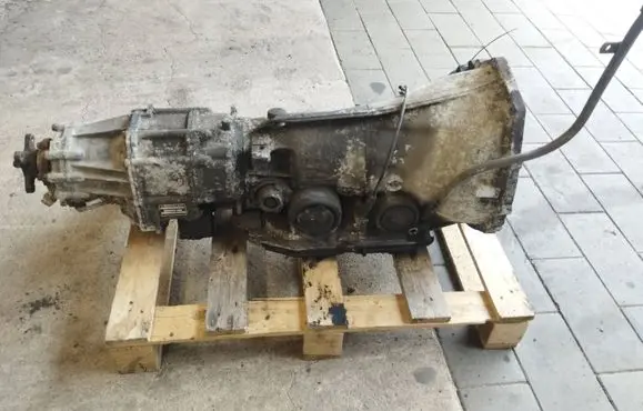 Mercedes-Benz E W124 Automatic gearbox 722.344 1242711201 1242801201