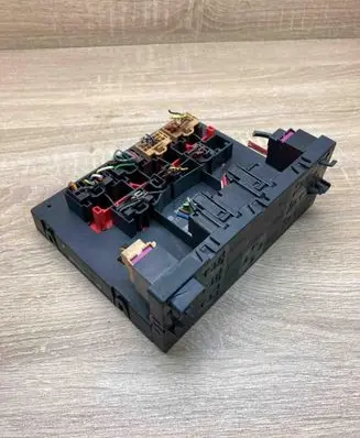 Volkswagen PASSAT B6 Comfort/convenience module 3C0937049L