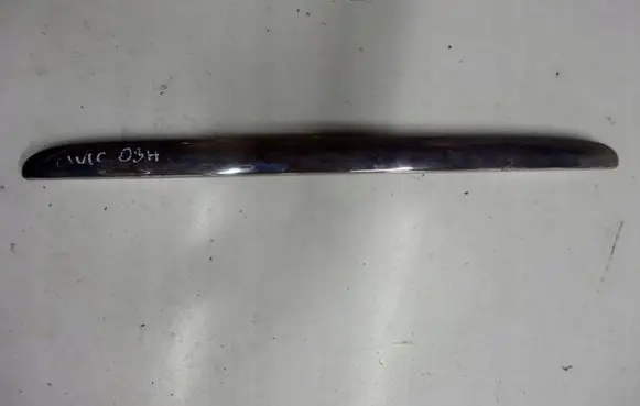 Honda Civic Tailgate trim R518P