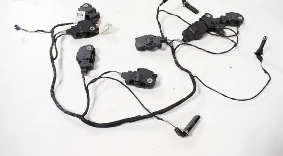 BMW M4 F82 F83 Air flap motor/actuator 9238084 9229494