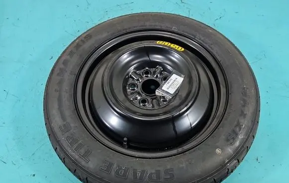 Toyota RAV 4 (XA40) R17 spare wheel IMPRK1564476