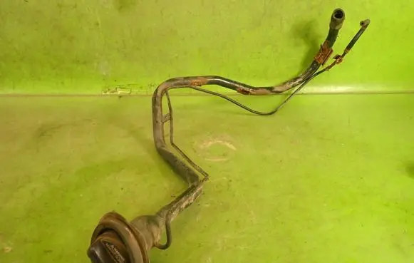 Nissan Murano Z50 Fuel tank filler neck pipe 
