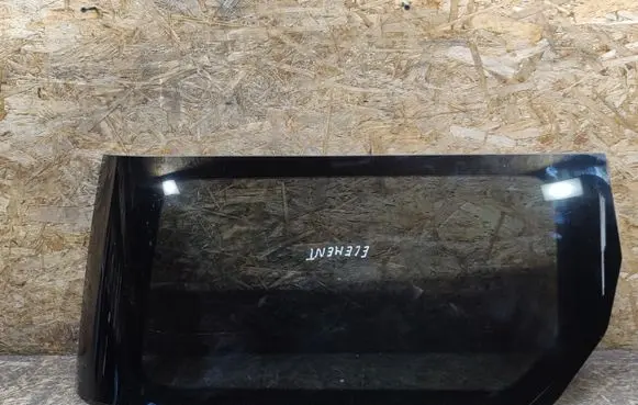 Honda Element Rear side window
