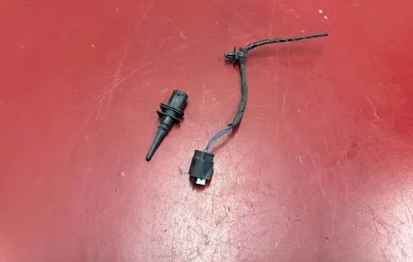 BMW X3 G01 Outside/exterior temperature sensor 6936953 65816936953