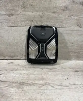 BMW 7 G11 G12 Front seat light 6847623 28555172