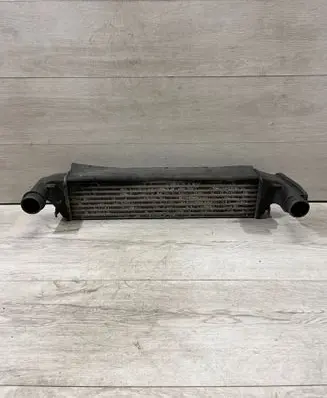 BMW 3 E46 Intercooler radiator 2246795
