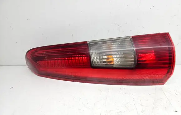 Volvo V70 Rear/tail lights 9154493