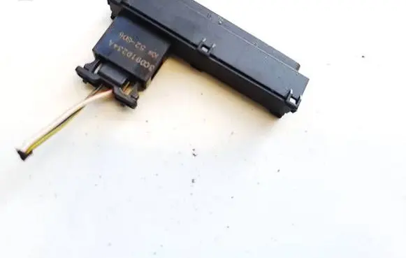 Volkswagen PASSAT B6 Passenger airbag on/off switch 3C0919234A