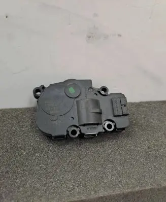 BMW X7 G07 Air flap motor/actuator 412650920