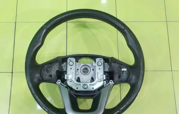 KIA Rio Steering wheel 561301W000 56130