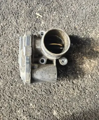 Opel Mokka Throttle valve 55570009DB