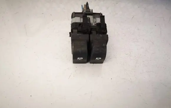 Renault Scenic II - Grand scenic II Electric window control switch 315042