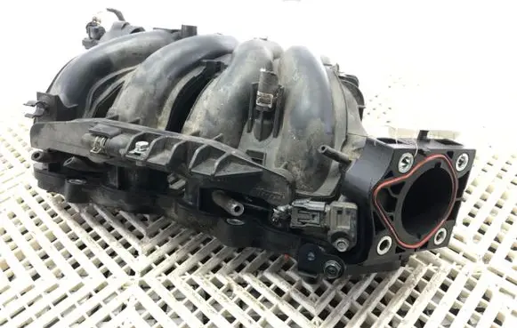 Honda Civic IX Intake manifold