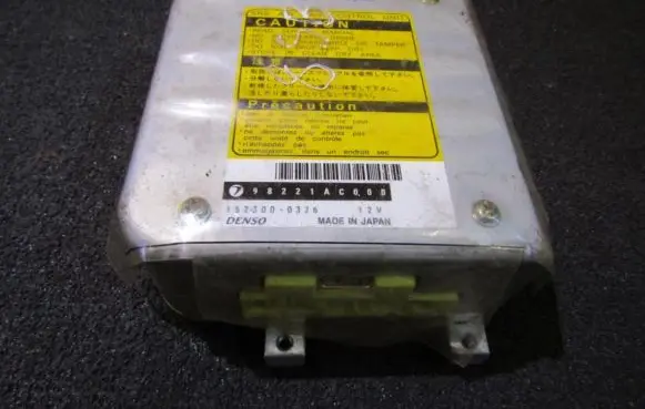 Subaru Legacy Airbag control unit/module 98221ac000 1523000326