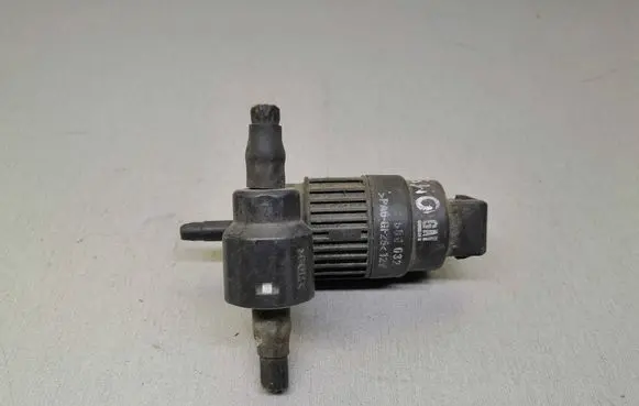 Opel Vectra C Windscreen/windshield washer pump 090586632