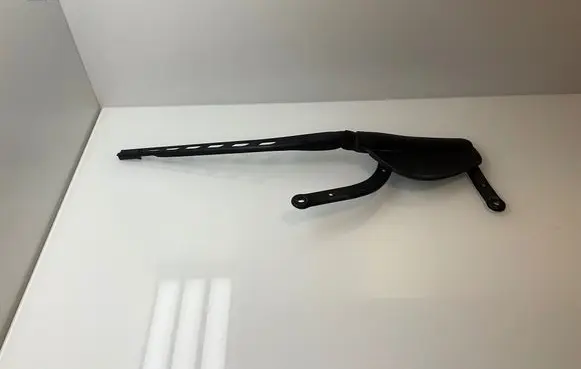 BMW 5 E60 E61 Front wiper blade arm 7035103 178261