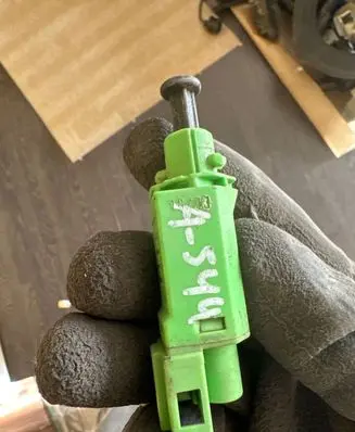Clutch pedal sensor