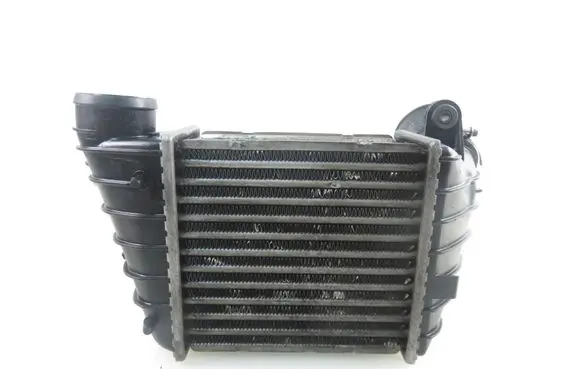 Audi TT Mk1 Intercooler radiator 8N0145803C