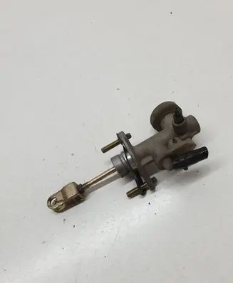 Mitsubishi Grandis Clutch master cylinder