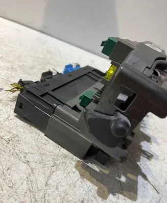 BMW X5 E70 Fuse module 518967010C 69763842 071507659768402