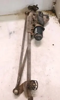 Subaru Legacy Front wiper linkage and motor
